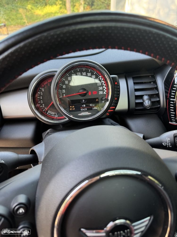 MINI 3 Portas John Cooper Works Aut. - 17