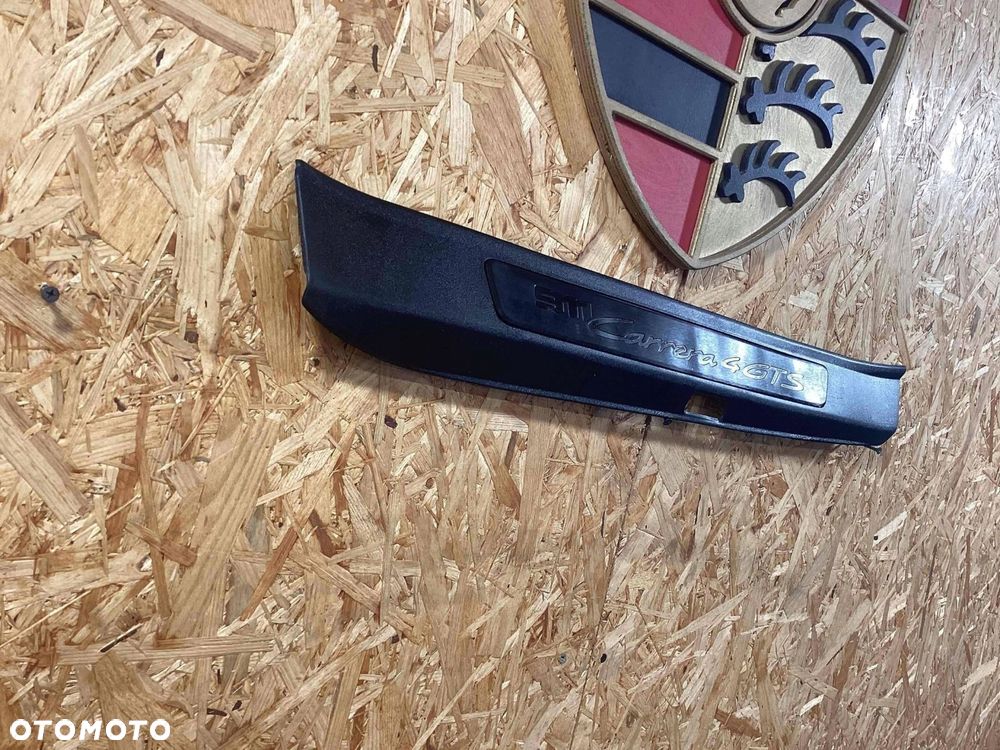 12174. porsche carrera gts listwa progu lewa 992853369a - 5