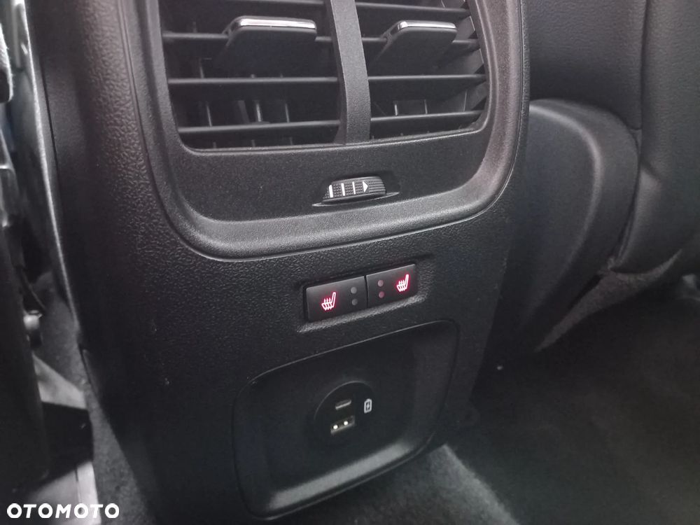 Ford Kuga 2.5 FHEV FWD Titanium X - 22