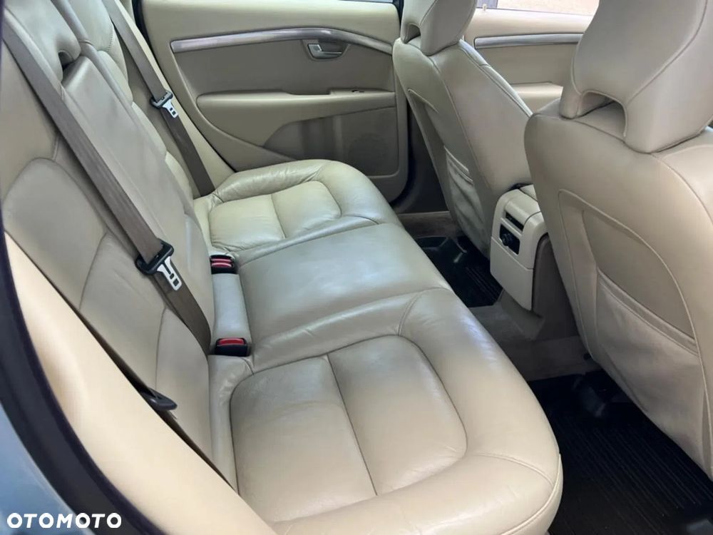 Volvo V70 - 28