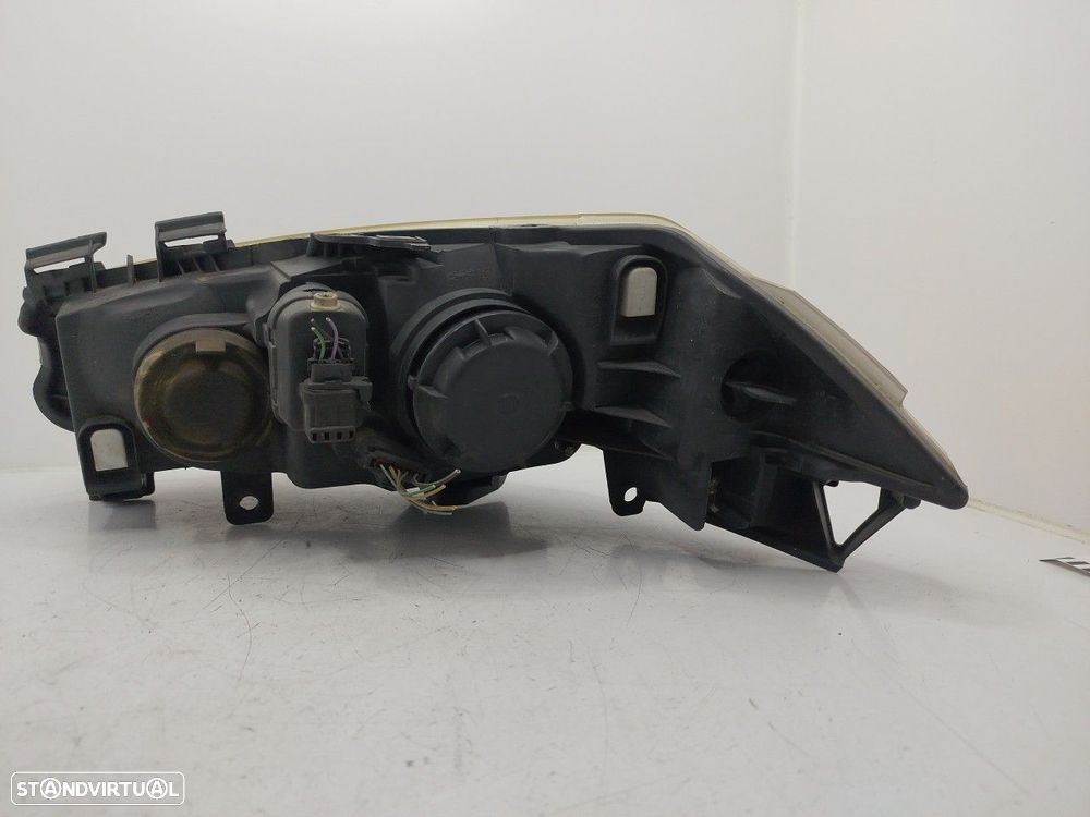 Farol/ Otica Dianteiro Dto Renault Megane Ii (Bm0/1_, Cm0/1_) - 2
