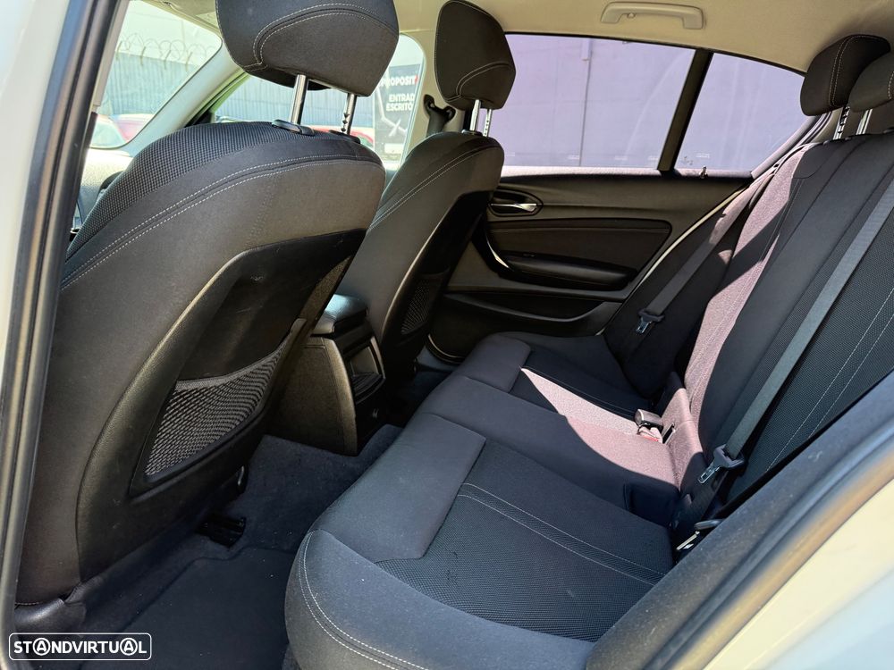 BMW 118 d xDrive Advantage - 9