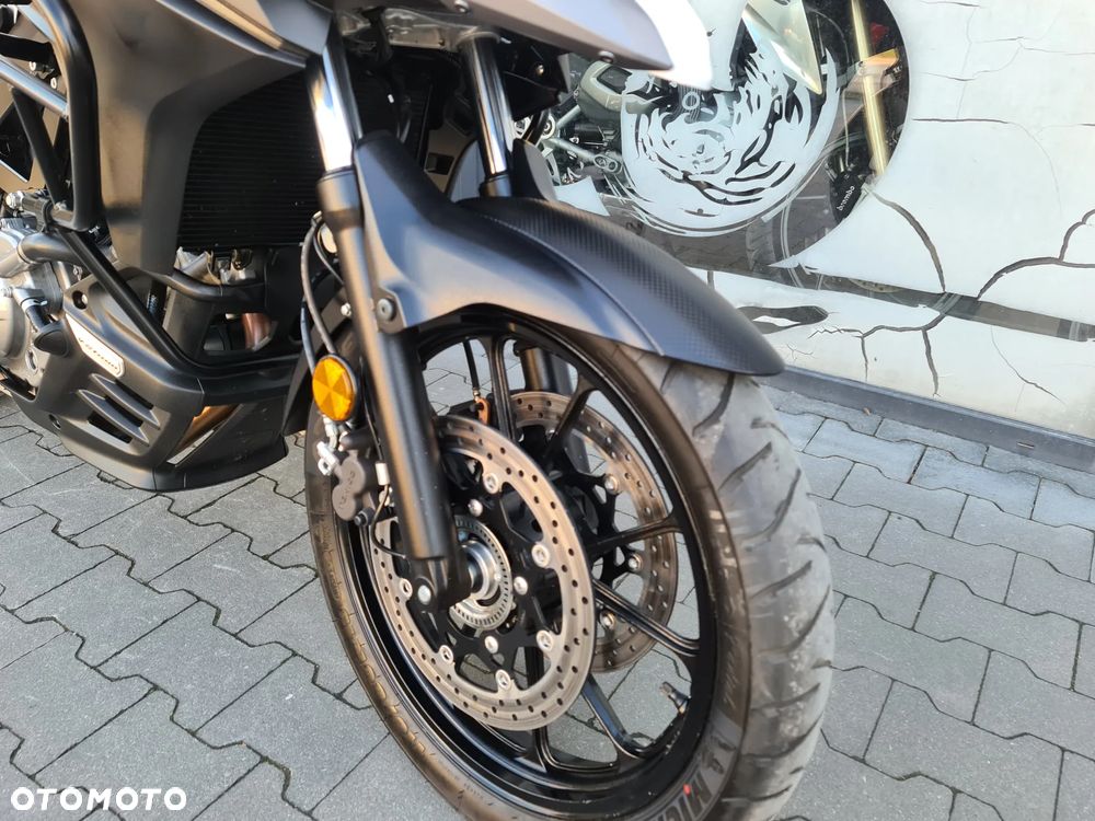 Suzuki V-STROM - 8