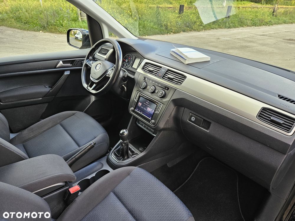 Volkswagen Caddy - 27