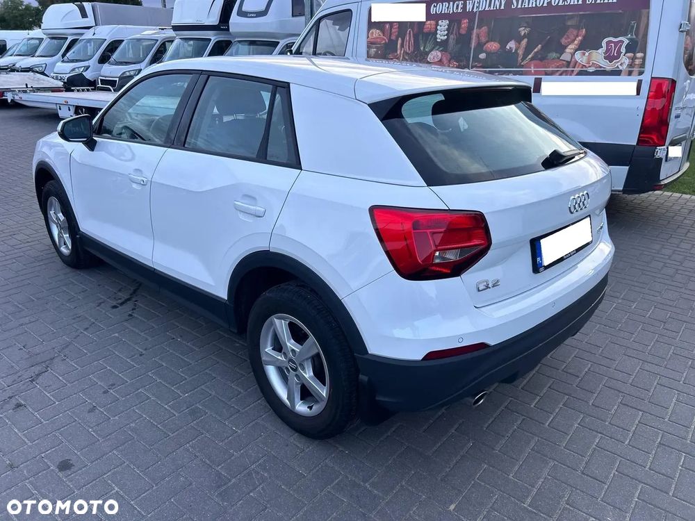 Audi Q2 30 TFSI - 3