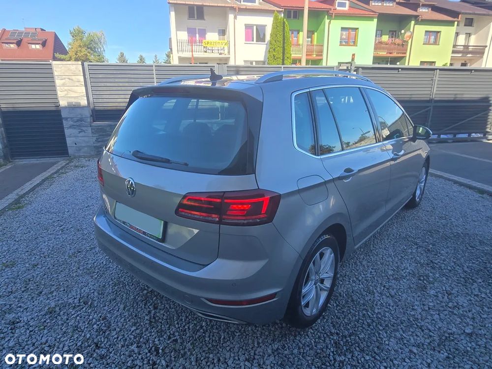 Volkswagen Golf Sportsvan 1.5 TSI ACT OPF Highline - 5