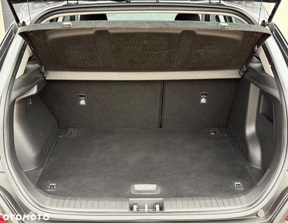 Hyundai Kona 1.6 CRDi DCT Premium - 28