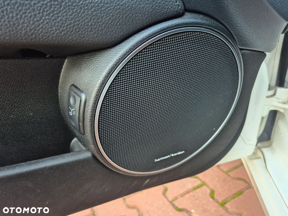 Mercedes-Benz Klasa C 350 CDI DPF (BlueEFFICIENCY) 7G-TRONIC Avantgarde - 23