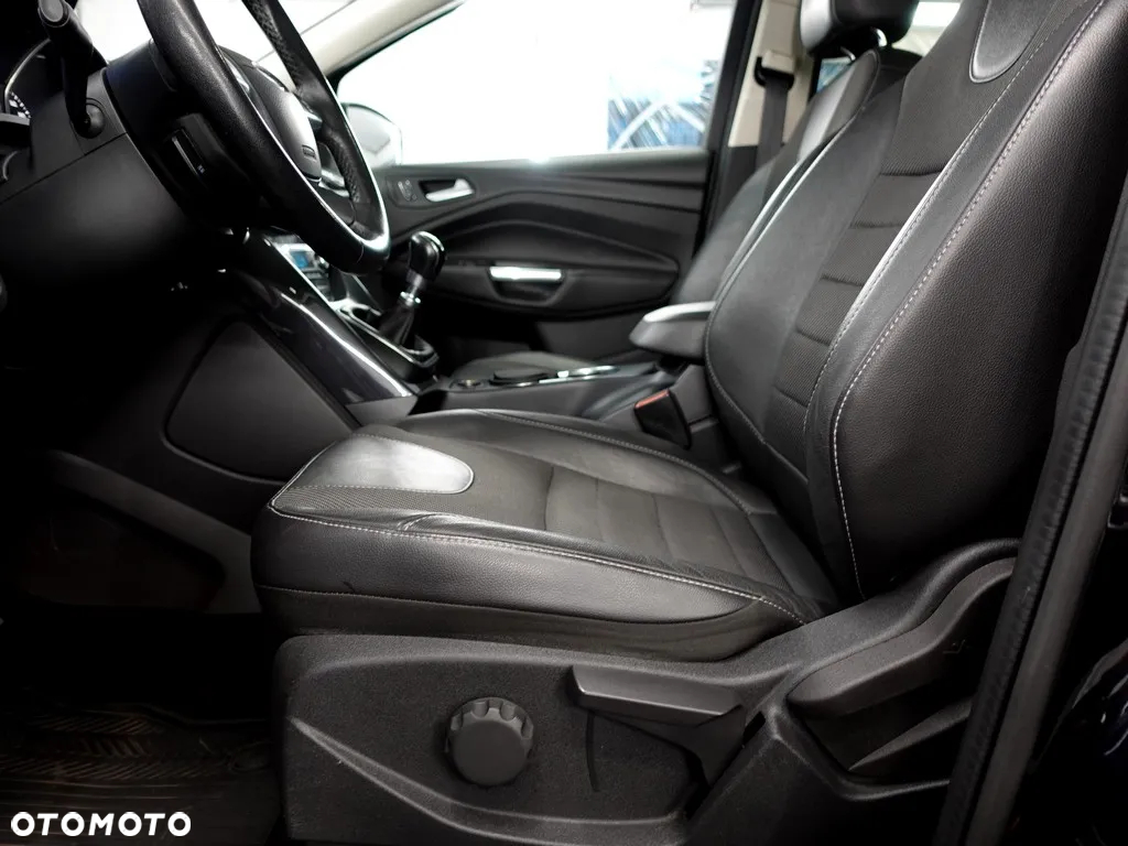 Ford Kuga 2.0 TDCi 4WD Titanium - 18