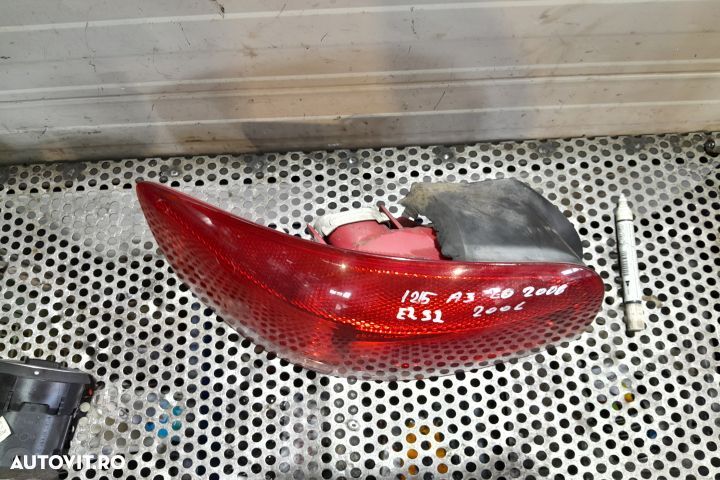 Lampa / Tripla stop stanga pe aripa Audi A3 8P/8PA [facelift] [2004 - - 2