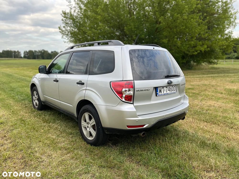 Subaru Forester 2.0 XA Euro5 - 3