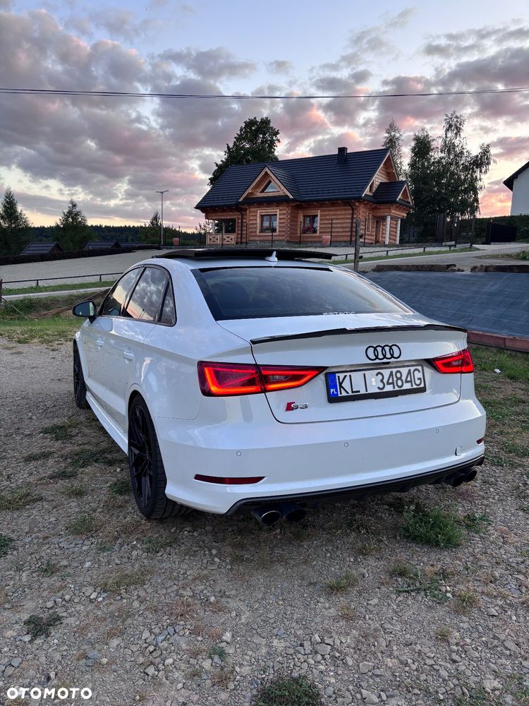 Audi S3 S tronic - 1