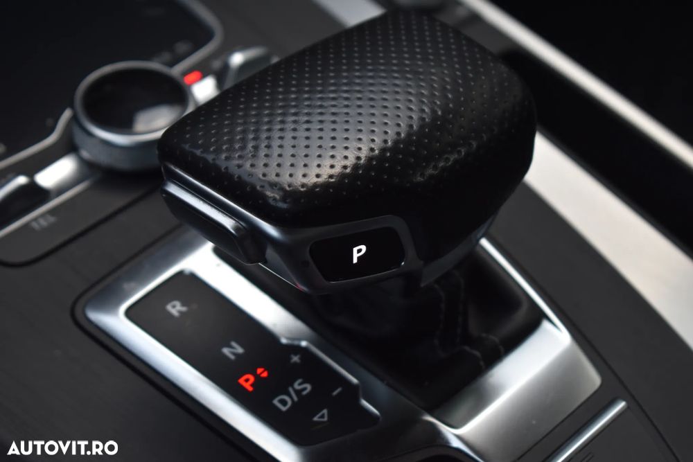 Audi Q5 2.0 TDI Quattro S tronic Sport - 33