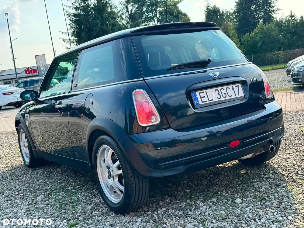 MINI ONE Seven - 4
