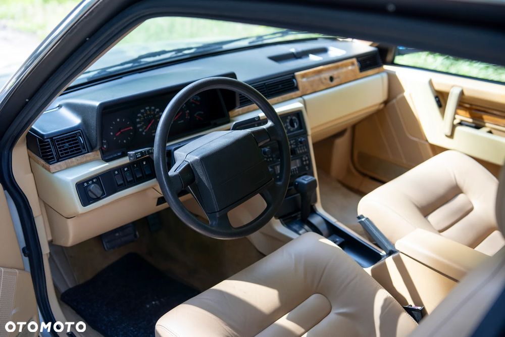 Volvo 780 - 10