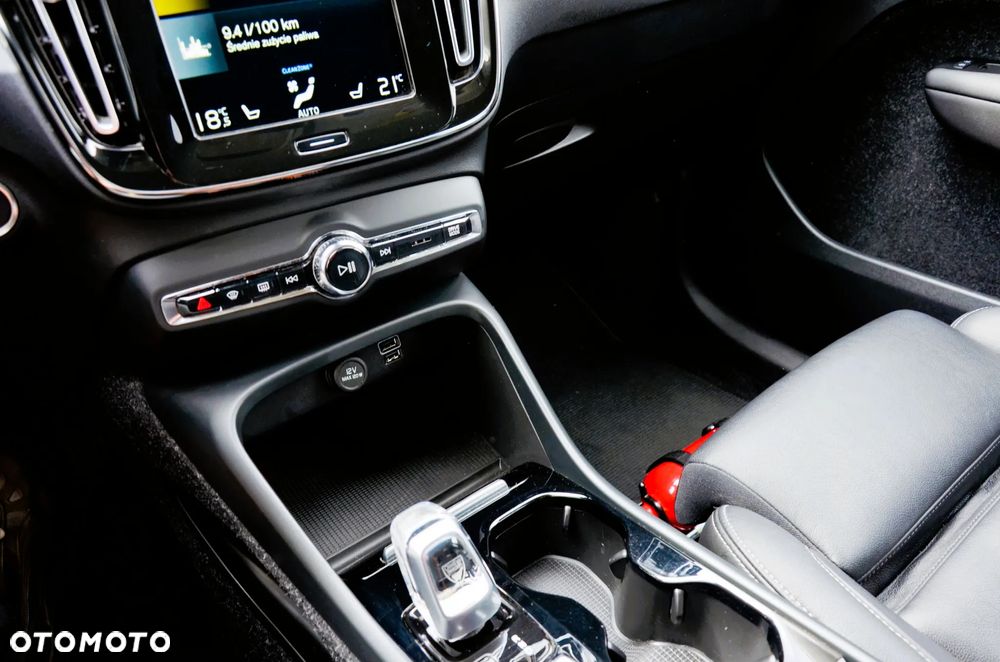 Volvo XC 40 T4 Recharge DKG Inscription - 18