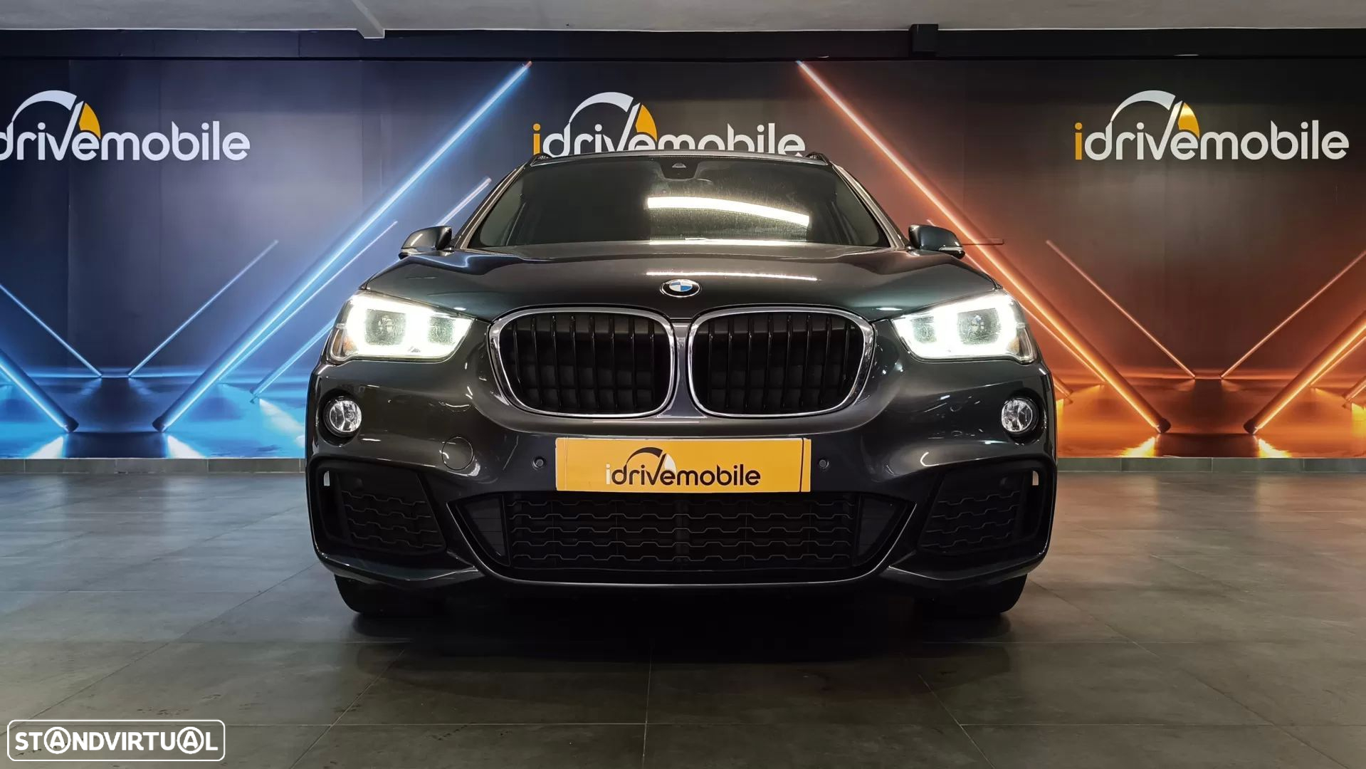 BMW X1 18 d sDrive Auto Pack M - 13