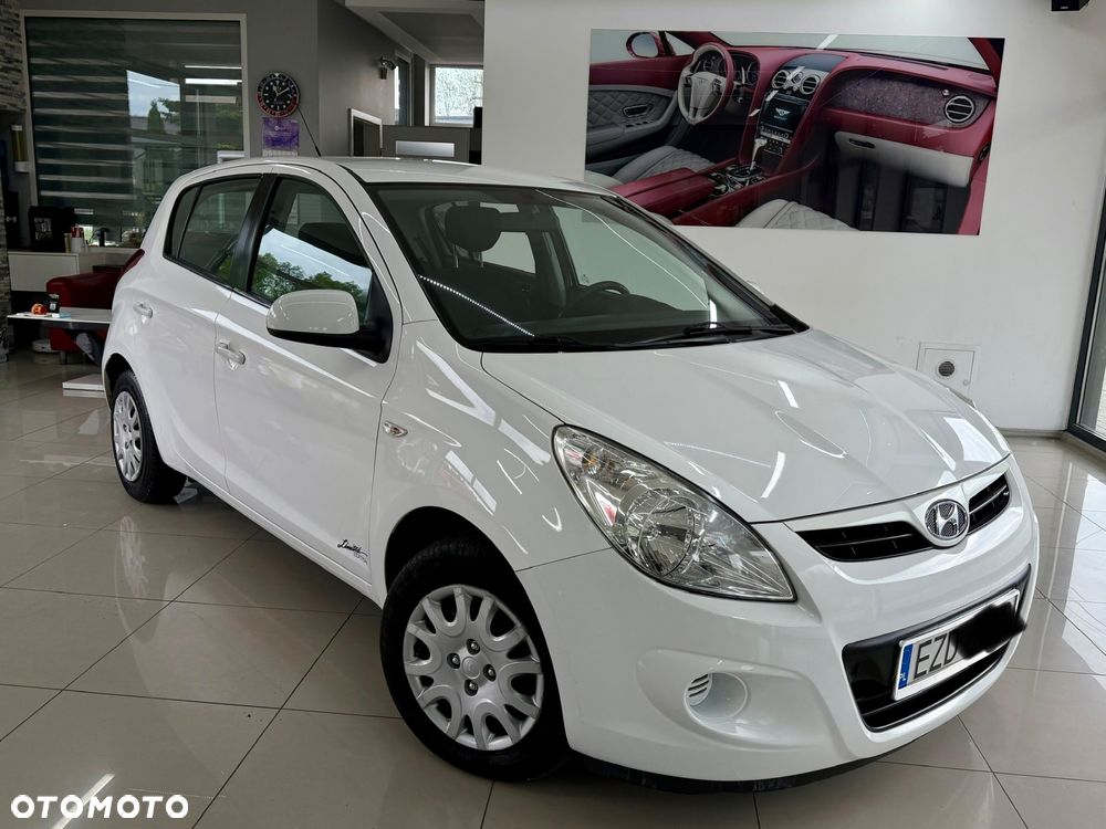 Hyundai i20 1.2 Classic + - 14