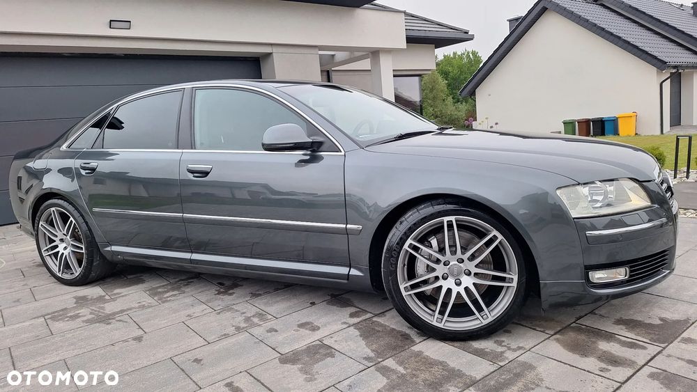 Audi A8 4.2 FSI Quattro - 5