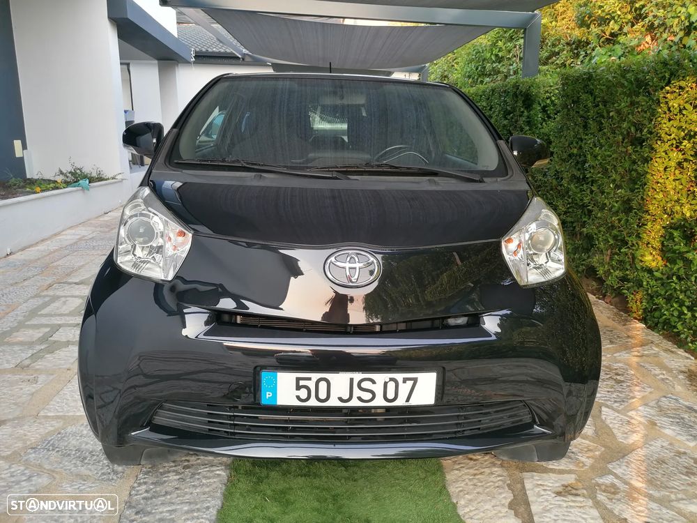 Toyota iQ 1.0 VVT-i Essential+AC - 2