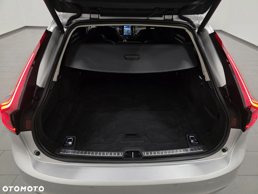 Volvo V90 B5 D AWD Geartronic Inscription - 39