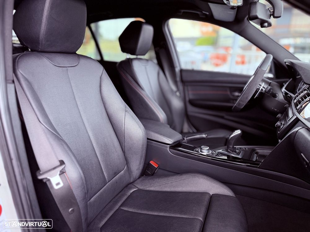 BMW 320 d Auto Pack M - 9