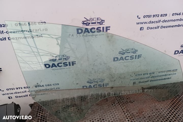 Geam usa fata dreapta Volkswagen VW Passat CC 1  [din 2008 pana  2012] seria Sedan 2.0 TDI BlueMoti - 1