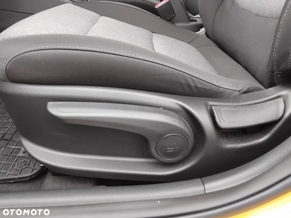 Kia Stonic 1.0 T-GDI M - 23