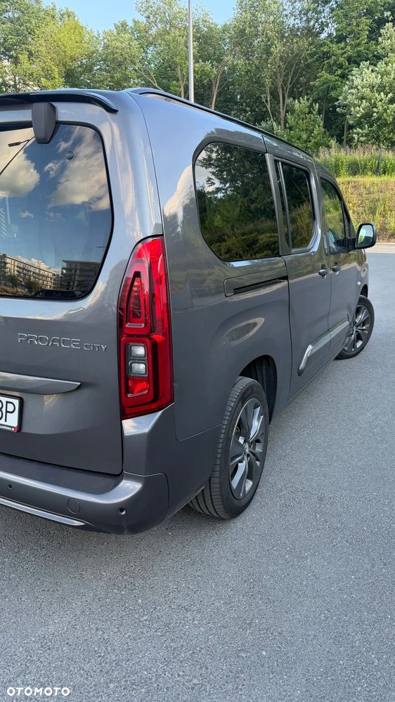 Toyota Proace City Verso Long 1.5 D-4D Family - 21