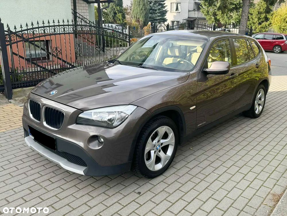 BMW X1 sDrive18d - 9