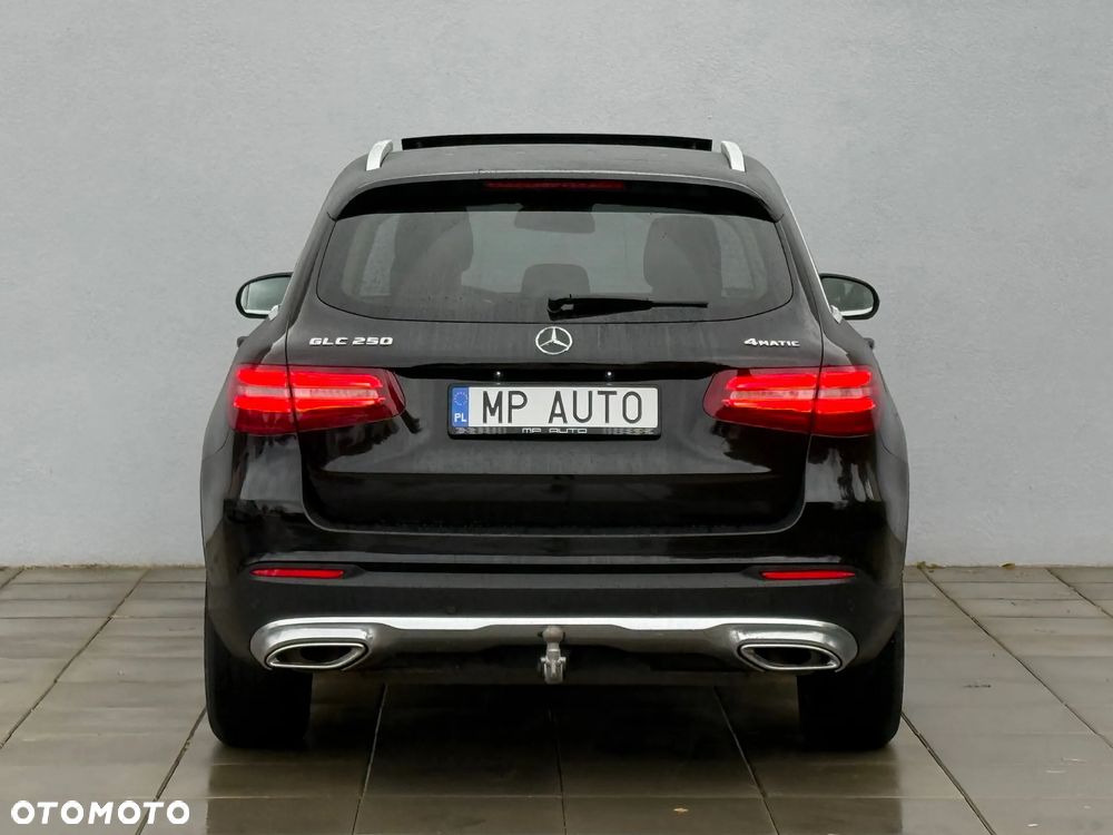 Mercedes-Benz GLC 250 4-Matic - 5