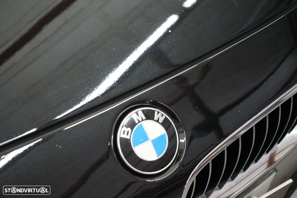 BMW 320 d Line Luxury - 8