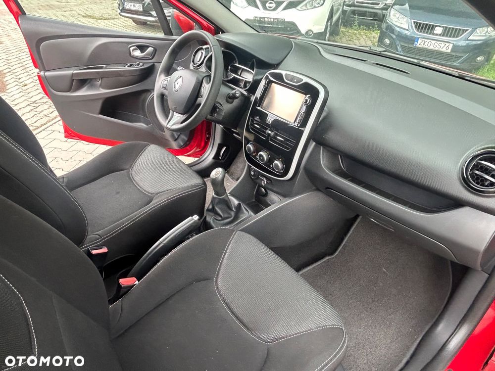 Renault Clio TCe 90 Limited - 18