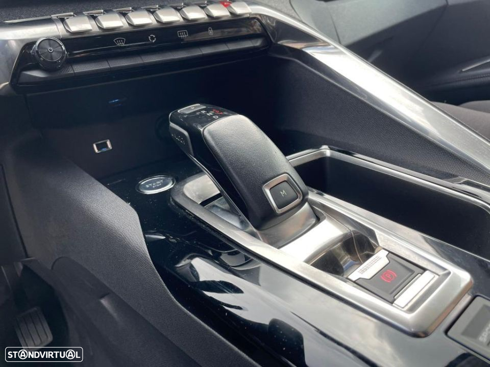Peugeot 3008 1.6 BlueHDi Allure Grip Control EAT6 - 13