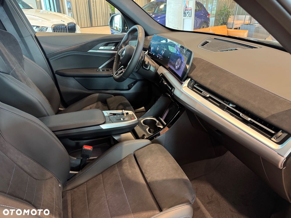 BMW X1 sDrive18d sport - 9