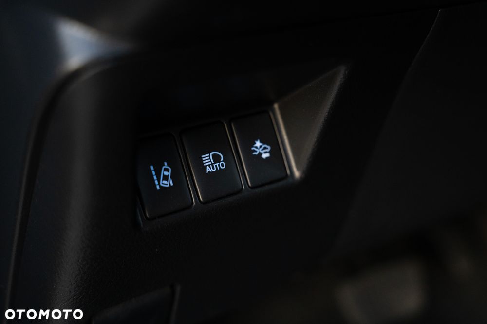 Toyota Yaris Hybrid 100 Premium EU6 - 22