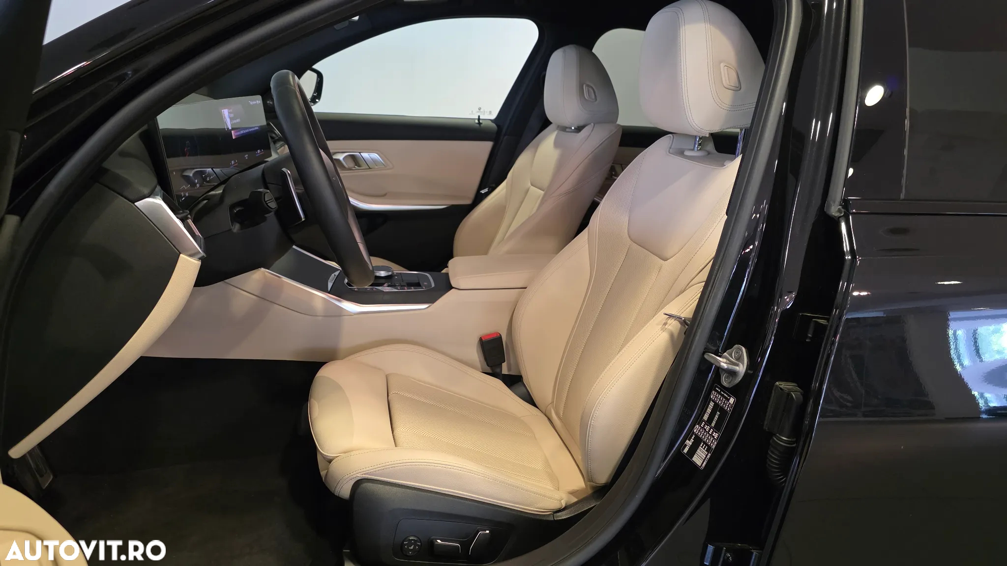 BMW Seria 3 318i AT - 8