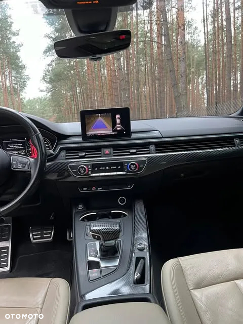 Audi A4 2.0 TFSI Sport S tronic - 14