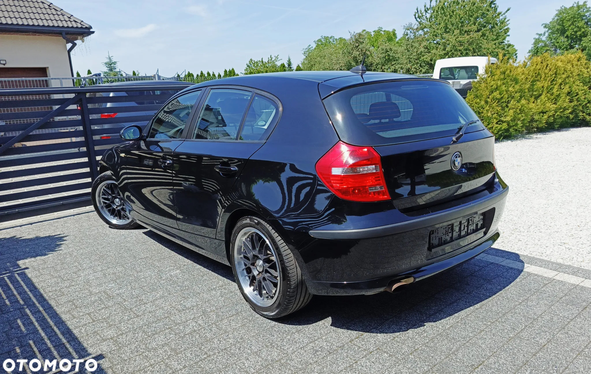 BMW Seria 1 116i - 10