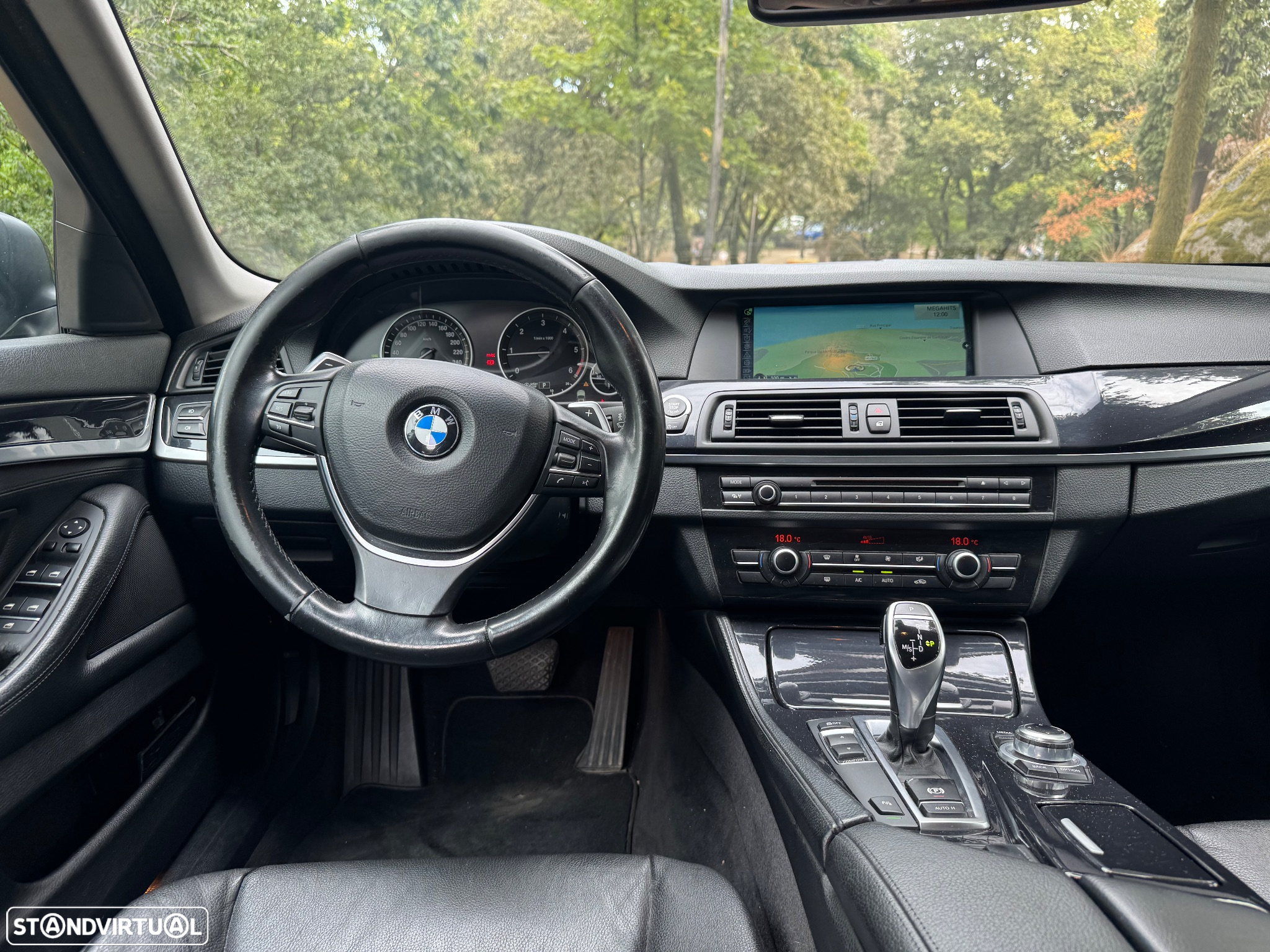 BMW 520 d Auto - 13