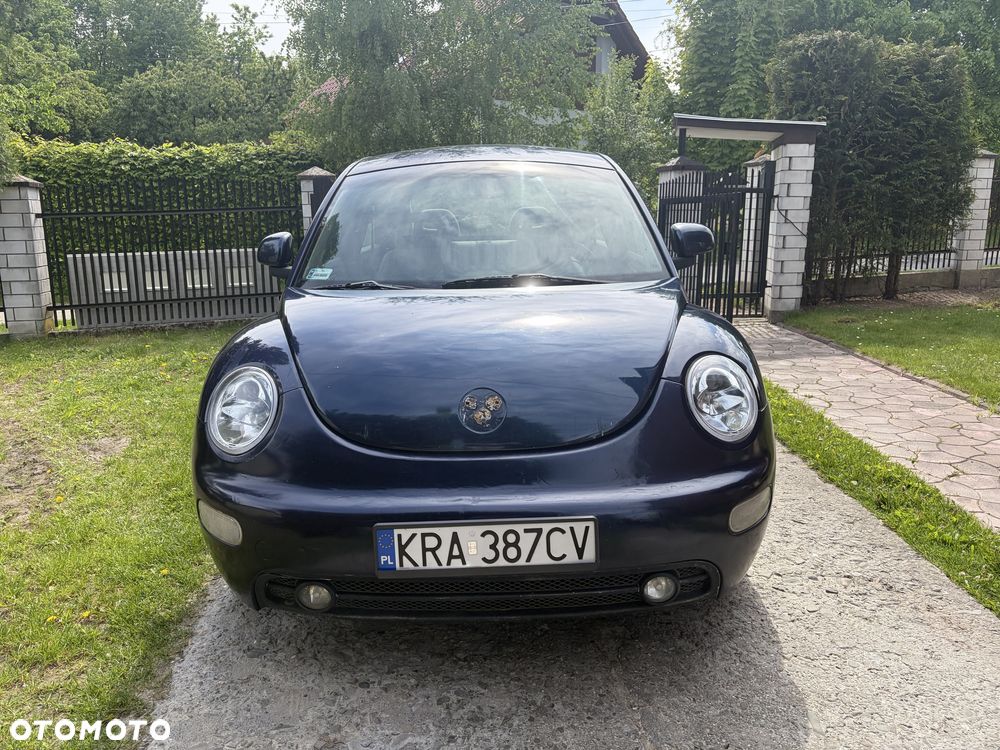 Volkswagen New Beetle - 3
