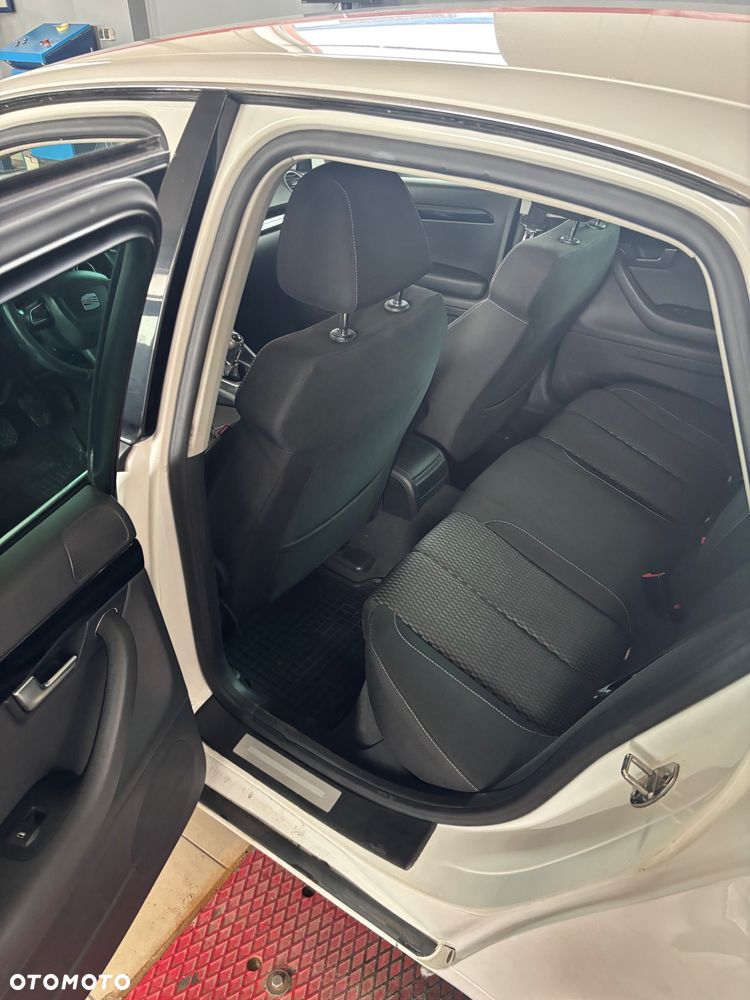 Seat Exeo 2.0 TDI DPF Sport - 9