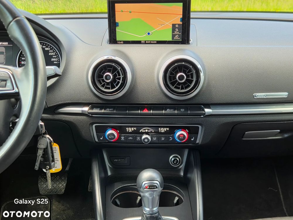 Audi A3 Sportback 40 TFSI quattro S tronic sport - 27