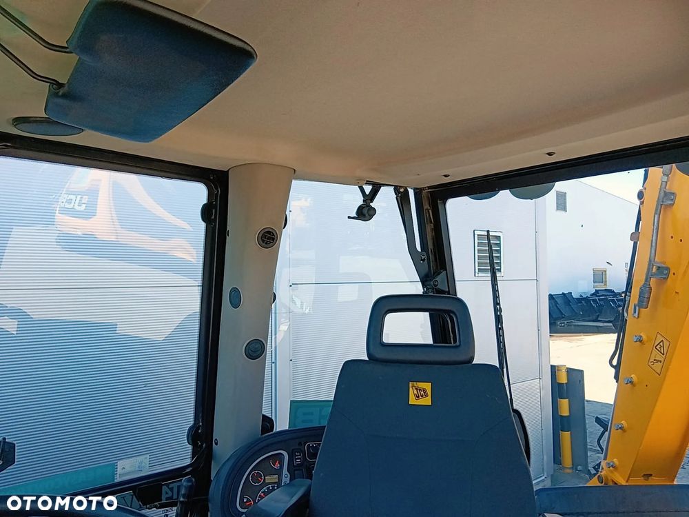 JCB 3CX Contractor AEC - 12