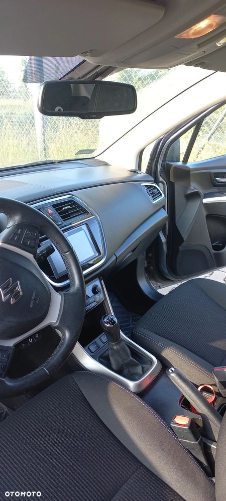 Suzuki SX4 S-Cross - 17