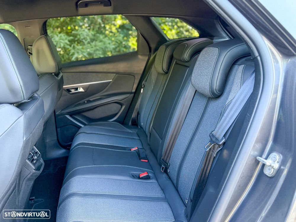 Peugeot 3008 - 13