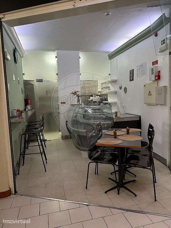 Loja  para arrendamento - Grande imagem: 2/14