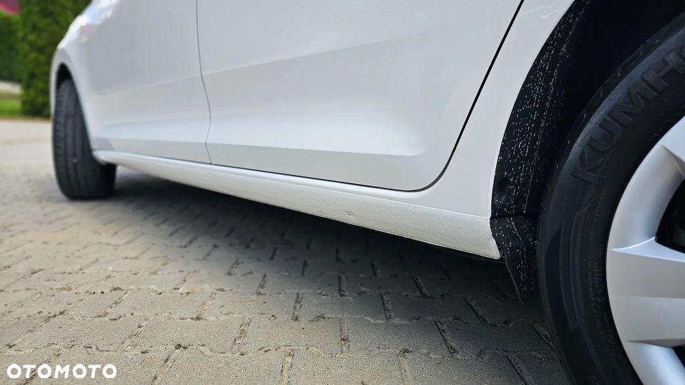 Skoda RAPID 1.6 TDI DPF Active - 15