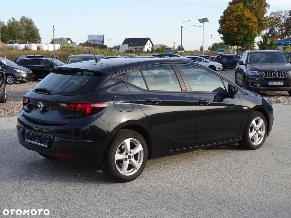 Opel Astra - 11