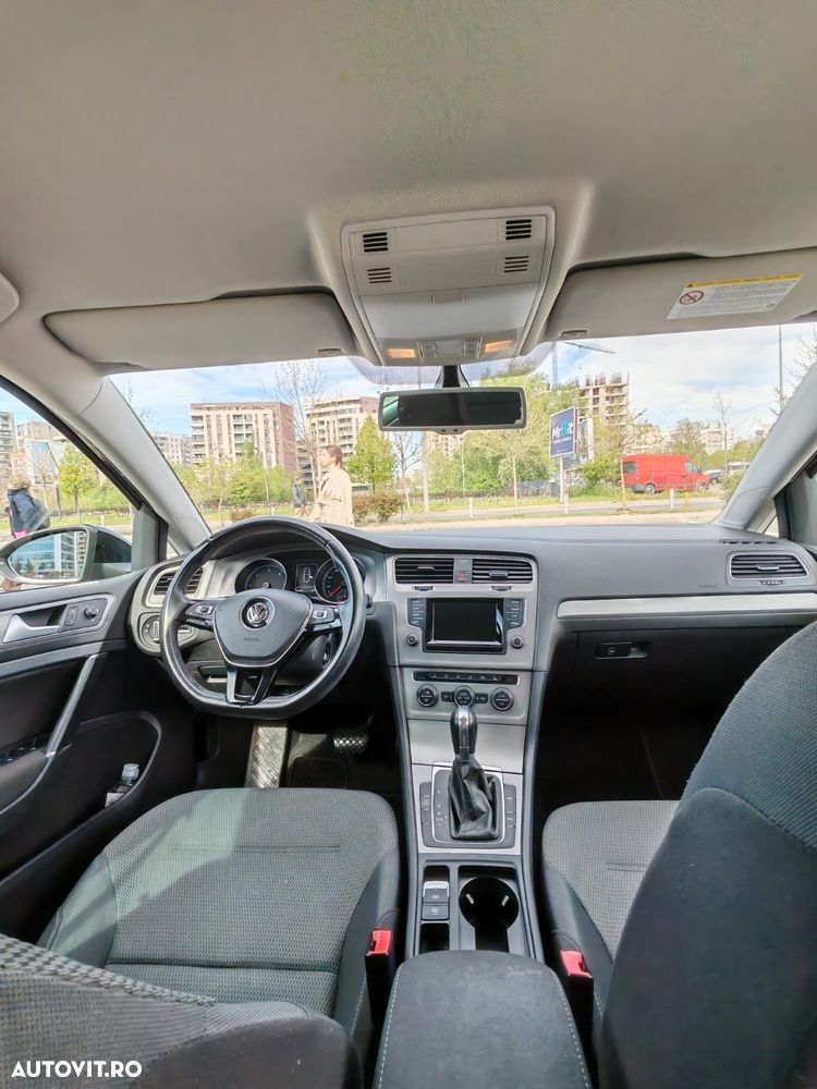 Volkswagen Golf 1.6 TDI DSG BMT Comfortline - 5